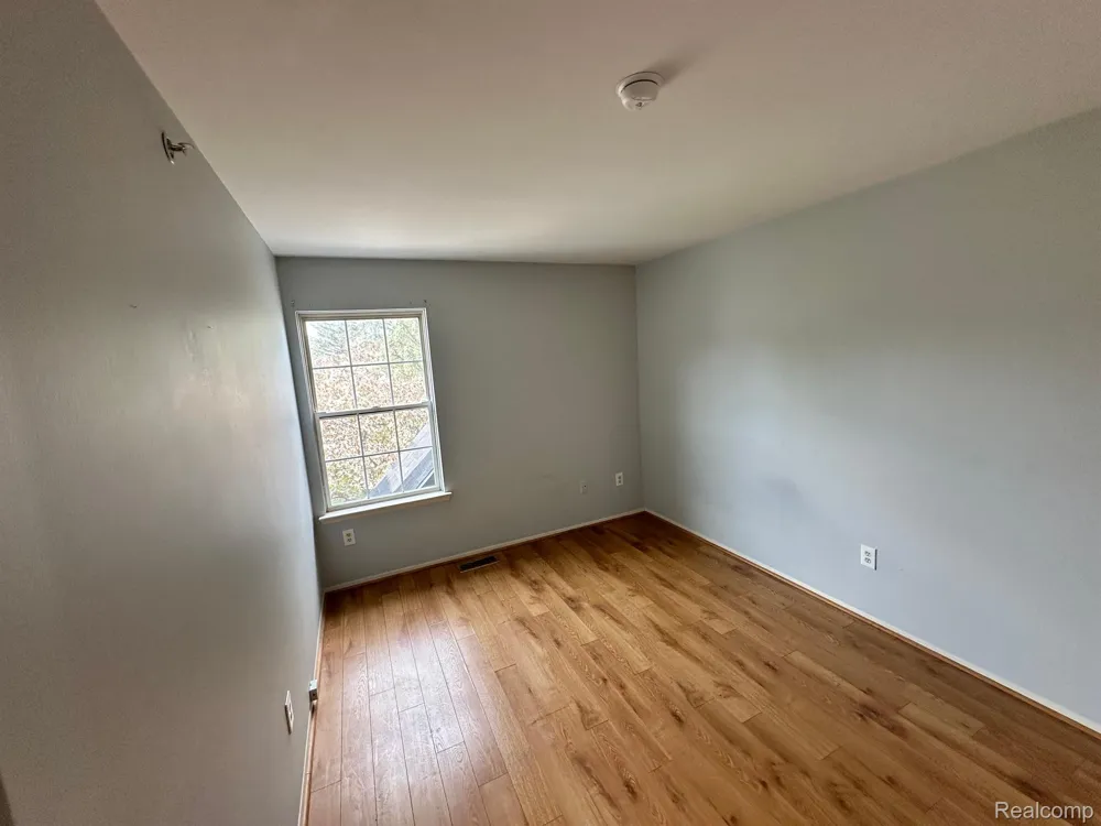22277 ATLANTIC POINTE Farmington Hills City, MI 48336