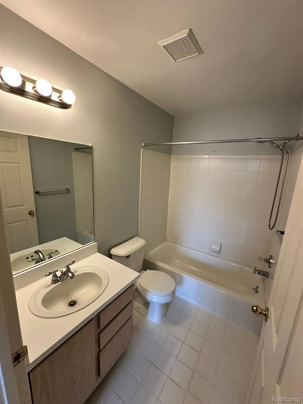 22277 ATLANTIC POINTE Farmington Hills City, MI 48336