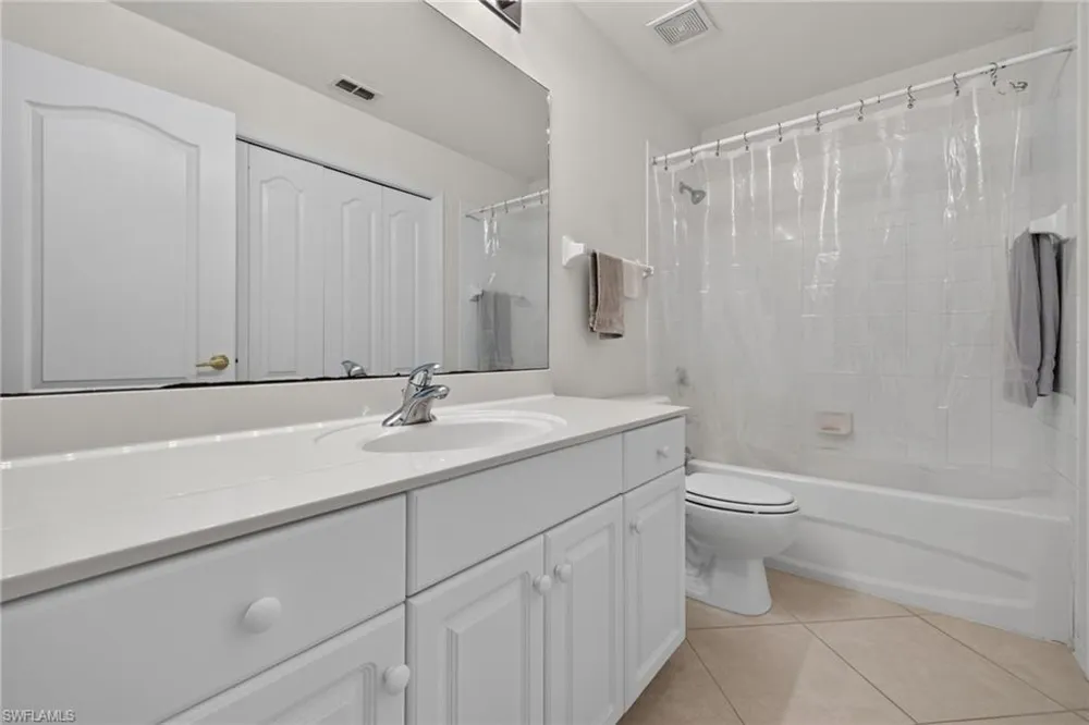 9400 Ivy Brook RUN #108 Fort Myers, FL 33913
