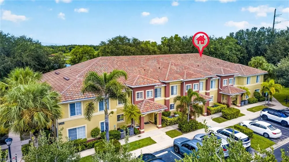 9400 Ivy Brook RUN #108 Fort Myers, FL 33913