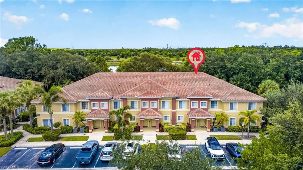 9400 Ivy Brook RUN #108 Fort Myers, FL 33913