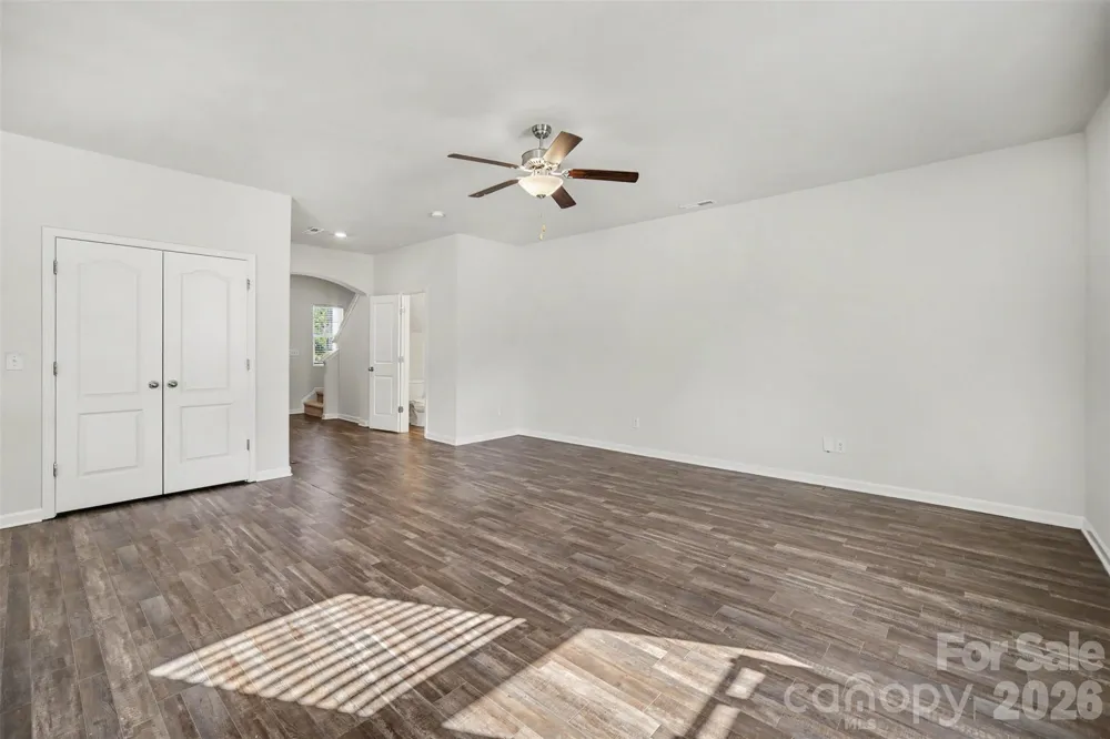 8411 Highgate Drive Charlotte, NC 28215