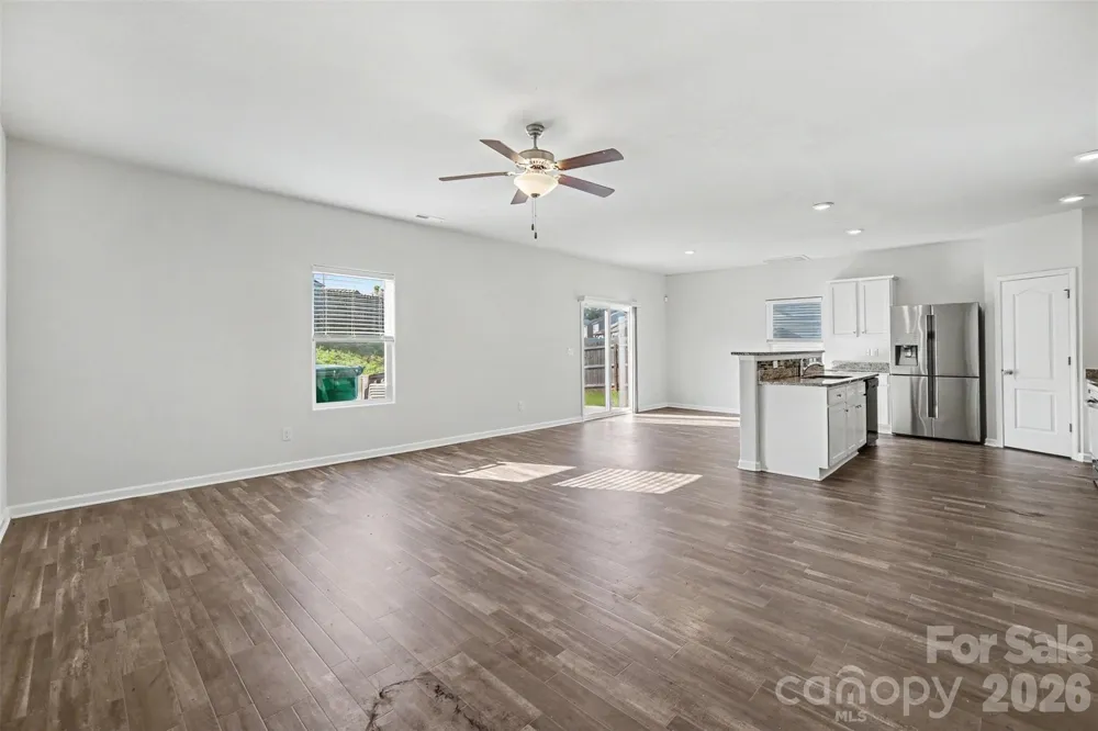 8411 Highgate Drive Charlotte, NC 28215