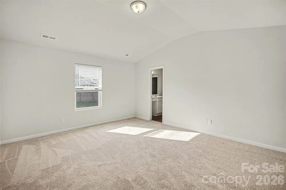 8411 Highgate Drive Charlotte, NC 28215
