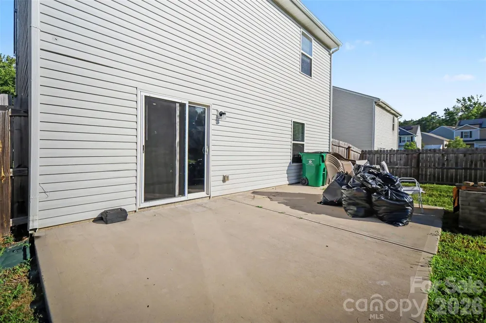 8411 Highgate Drive Charlotte, NC 28215