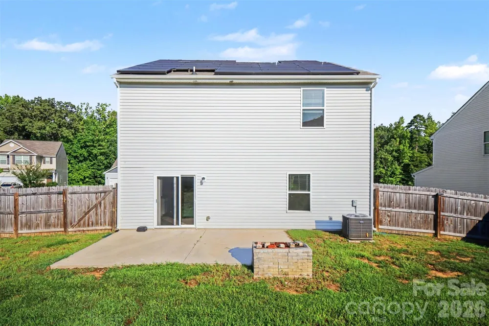 8411 Highgate Drive Charlotte, NC 28215