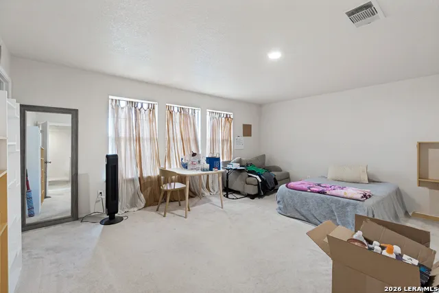 652 CHEROKEE BLVD New Braunfels, TX 78132
