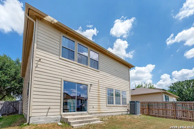 652 CHEROKEE BLVD New Braunfels, TX 78132