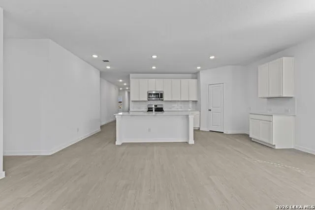 10641 MUNOZ MNR San Antonio, TX 78214