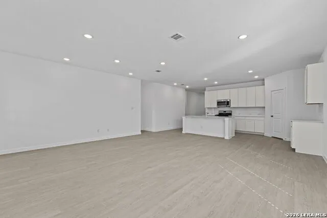 10641 MUNOZ MNR San Antonio, TX 78214