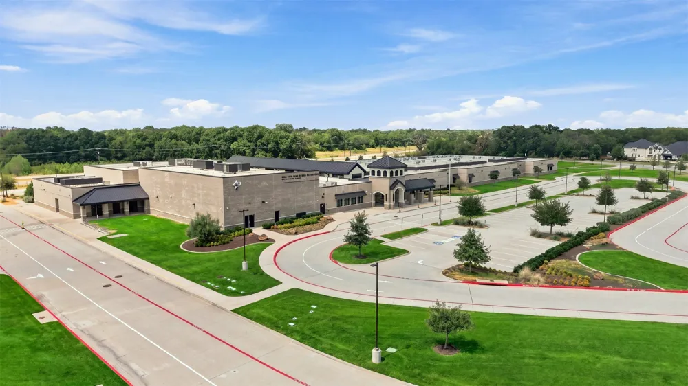 2613 Strand Lane McKinney, TX 75071