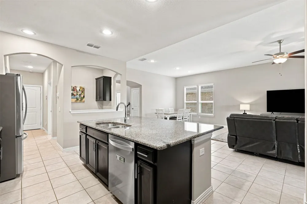 2613 Strand Lane McKinney, TX 75071
