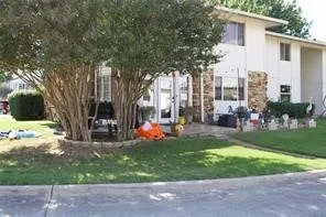109 Harbor Drive #105 Runaway Bay, TX 76426