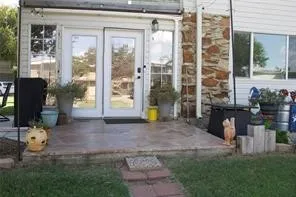 109 Harbor Drive #105 Runaway Bay, TX 76426
