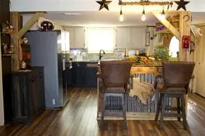 109 Harbor Drive #105 Runaway Bay, TX 76426