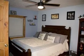 109 Harbor Drive #105 Runaway Bay, TX 76426