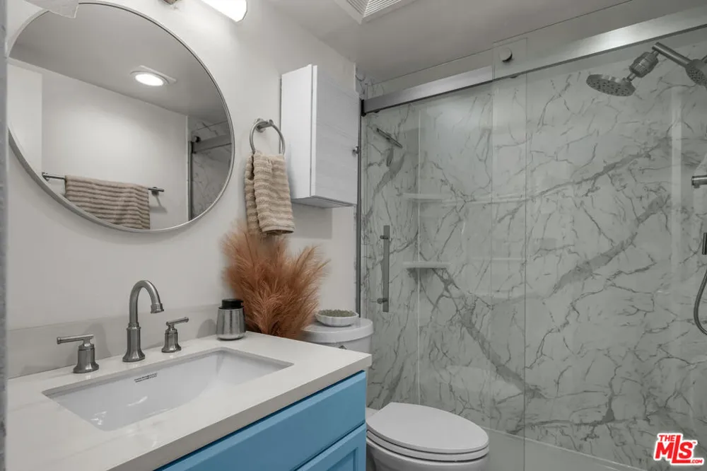 620 W Hyde Park Boulevard #111 Inglewood, CA 90302