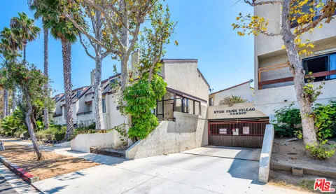 620 W Hyde Park Boulevard #111