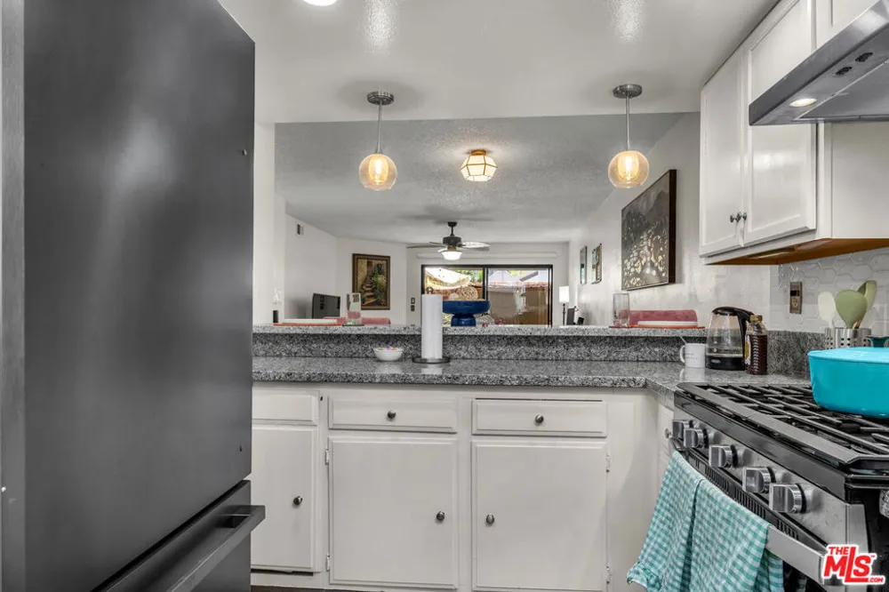 620 W Hyde Park Boulevard #111 Inglewood, CA 90302