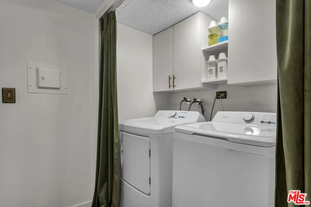 620 W Hyde Park Boulevard #111 Inglewood, CA 90302