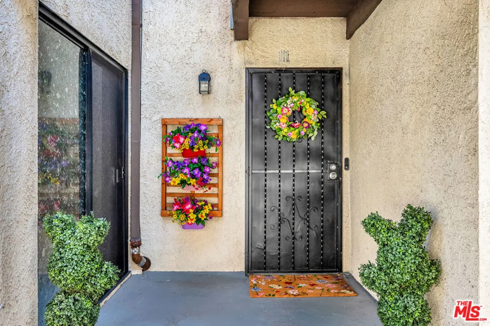 620 W Hyde Park Boulevard #111 Inglewood, CA 90302