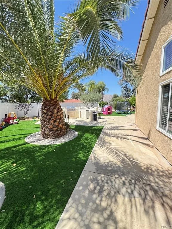 24261 Eagle Valley Moreno Valley, CA 92557