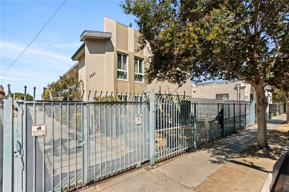 3823 Wisconsin Street #8 Los Angeles, CA 90037