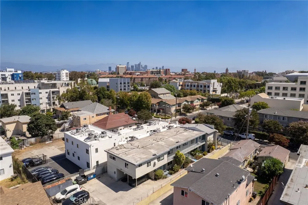 3823 Wisconsin Street #8 Los Angeles, CA 90037