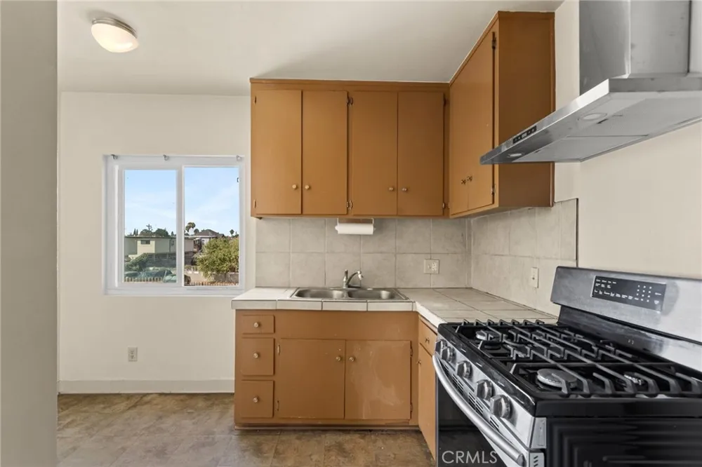 3823 Wisconsin Street #8 Los Angeles, CA 90037