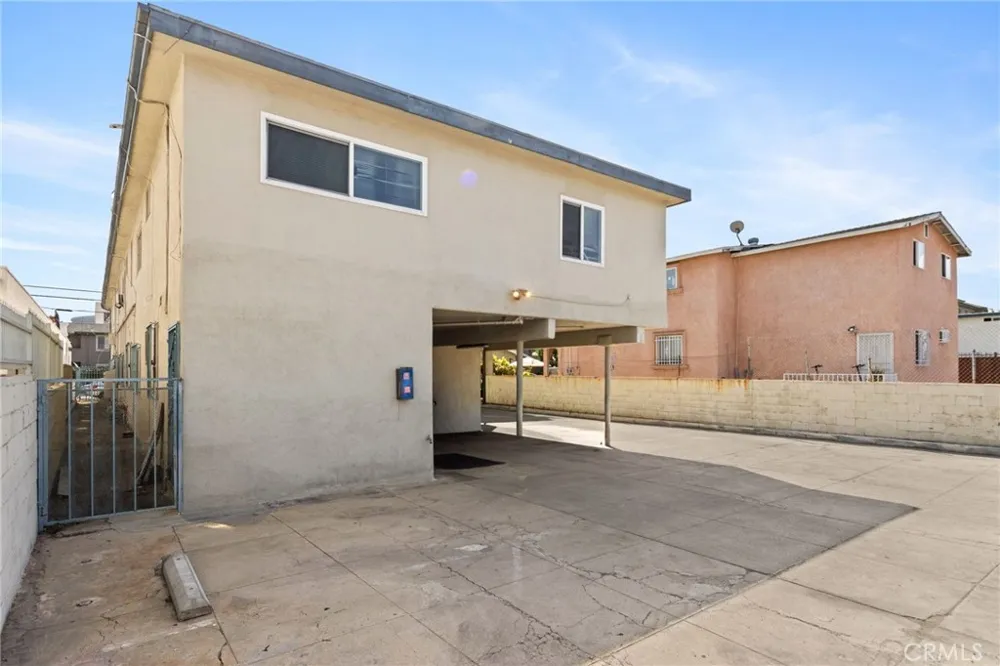 3823 Wisconsin Street #8 Los Angeles, CA 90037