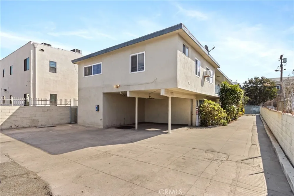 3823 Wisconsin Street #8 Los Angeles, CA 90037