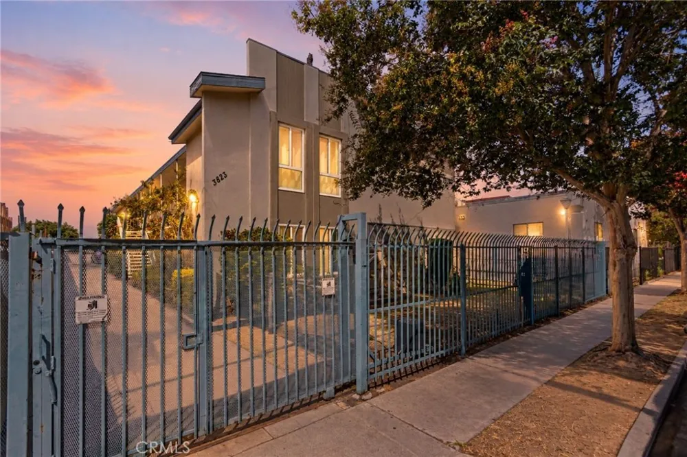3823 Wisconsin Street #8 Los Angeles, CA 90037