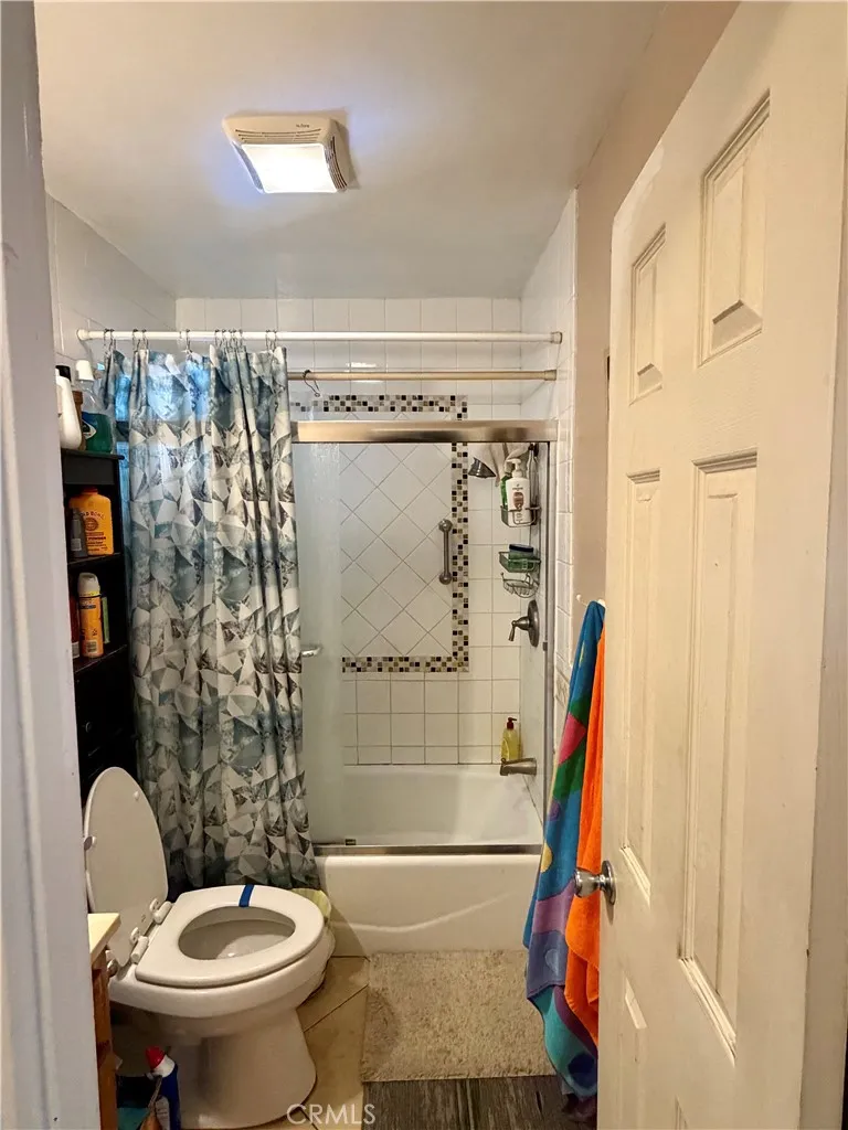 1245 Ross Pomona, CA 91767