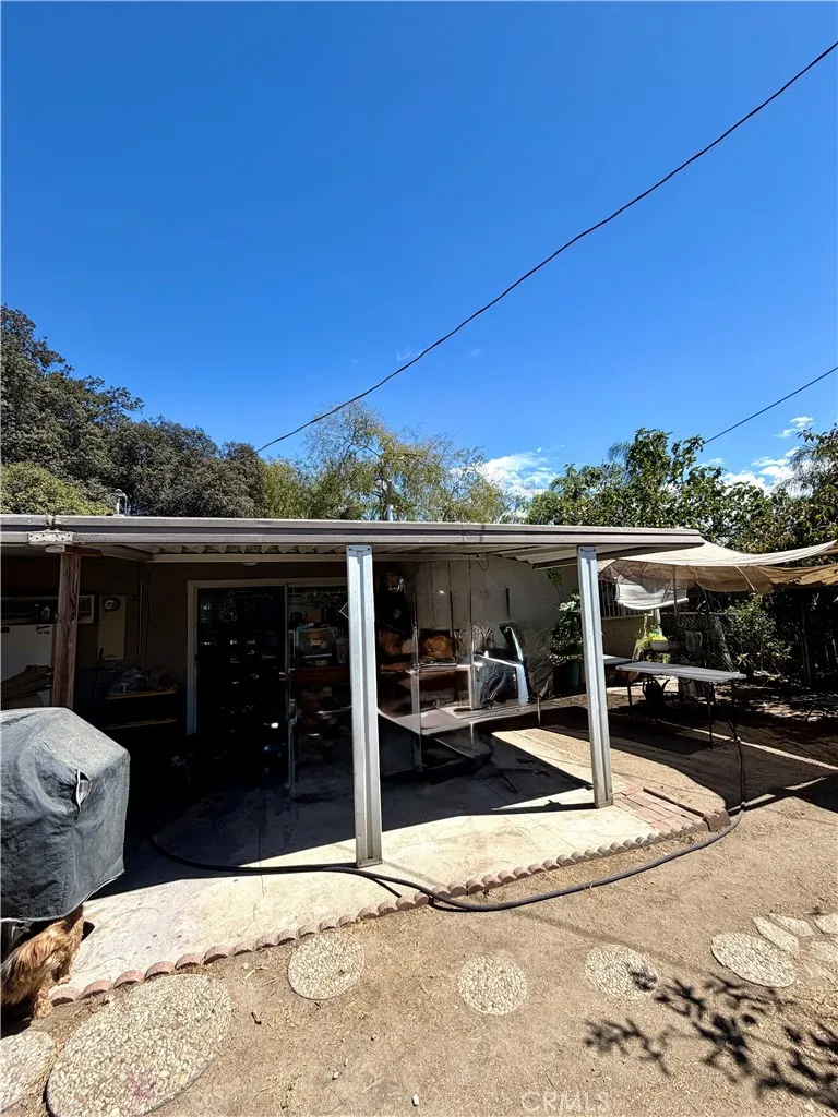 1245 Ross Pomona, CA 91767