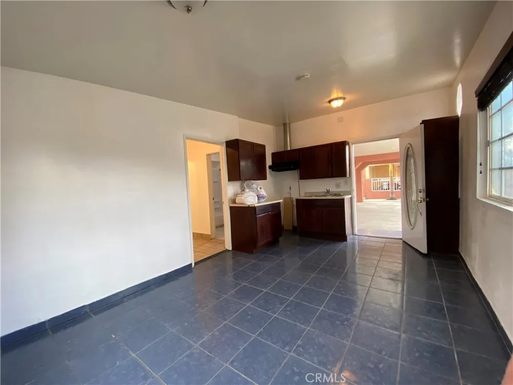 909 Galemont Hacienda Heights, CA 91745
