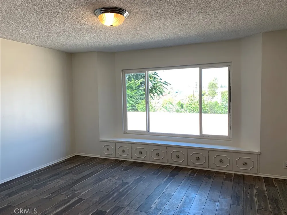 12945 Hillcrest Chino, CA 91710
