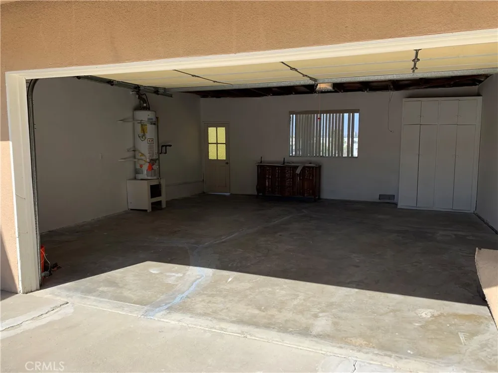 12945 Hillcrest Chino, CA 91710