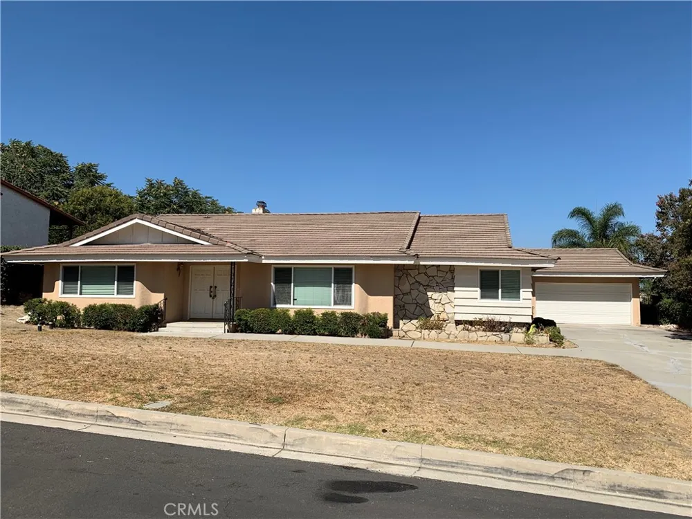 12945 Hillcrest Chino, CA 91710