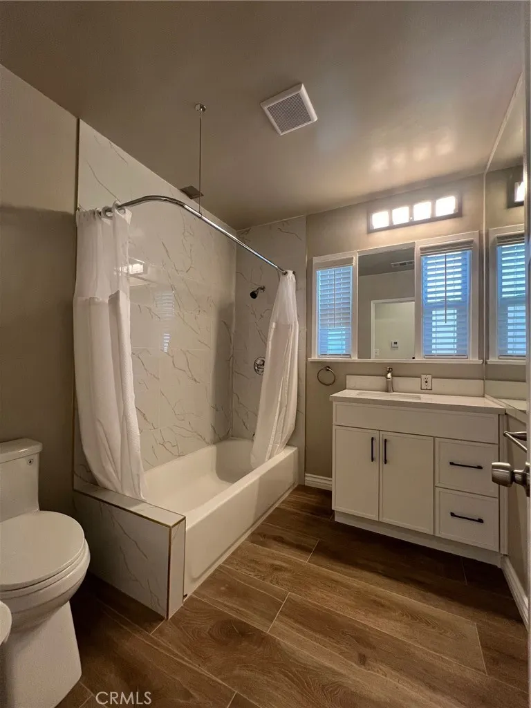 5838 Camellia Temple City, CA 91780