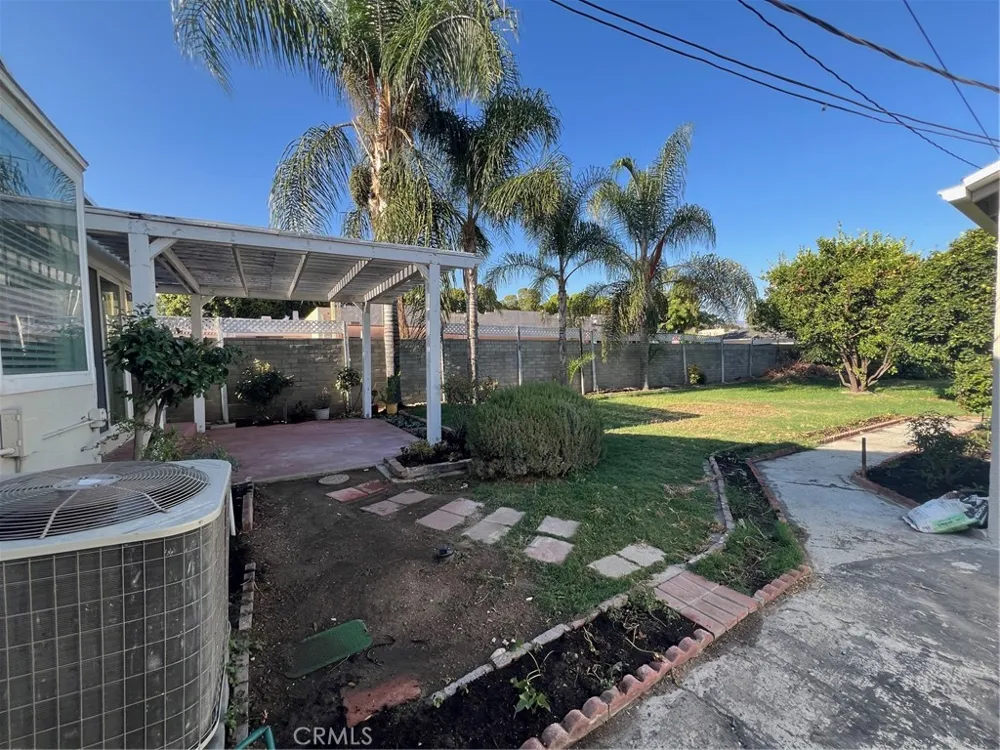 5838 Camellia Temple City, CA 91780