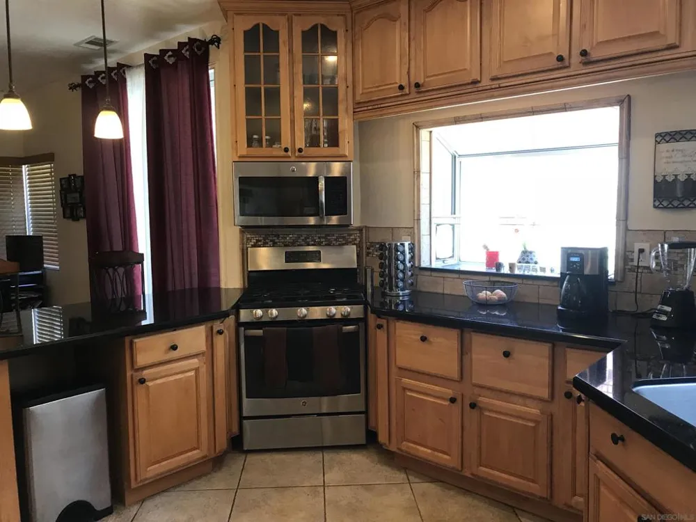 31110 El Torito Court Temecula, CA 92592