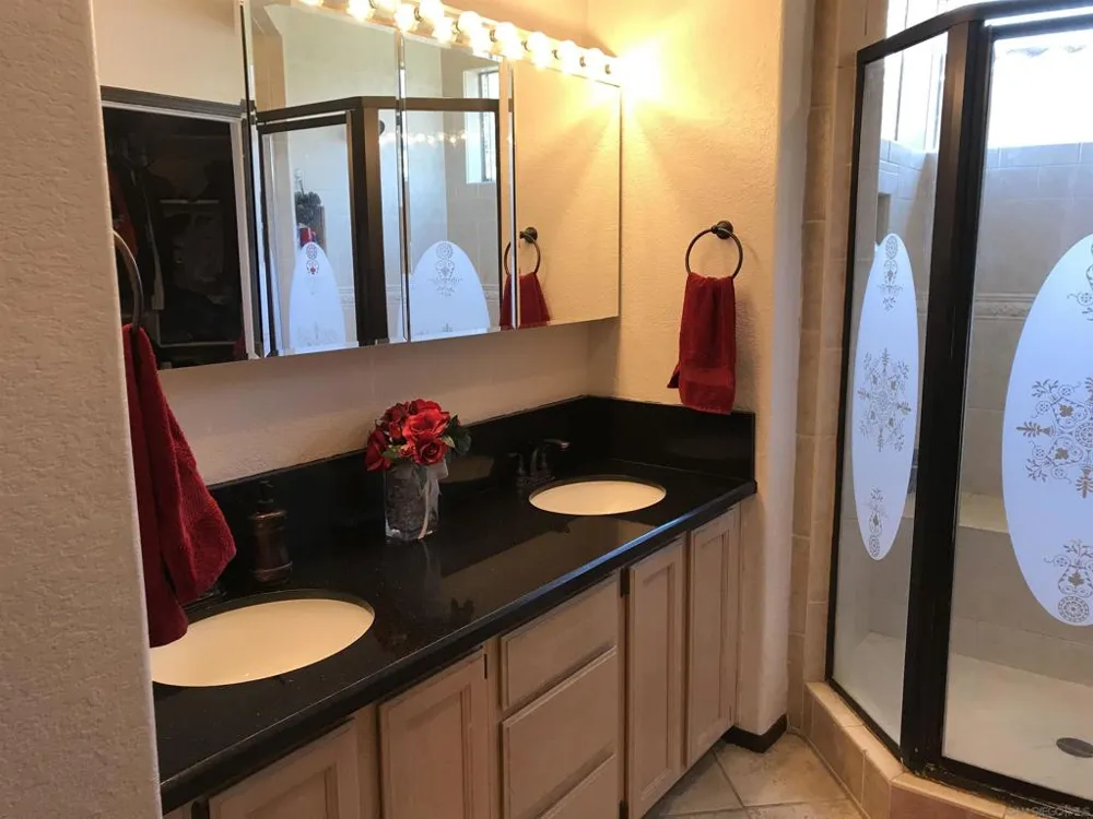 31110 El Torito Court Temecula, CA 92592