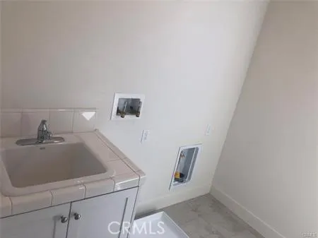 19042 Martino Court Canyon Country, CA 91350