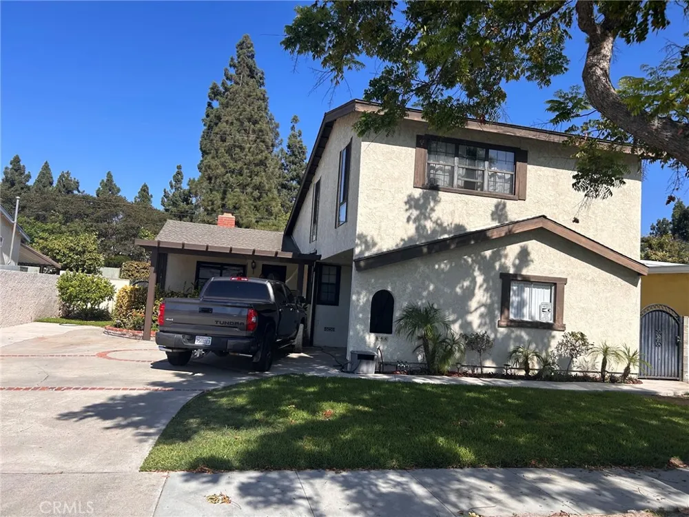946 S Mccloud Anaheim, CA 92805