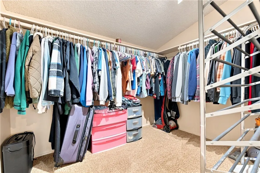 946 S Mccloud Anaheim, CA 92805
