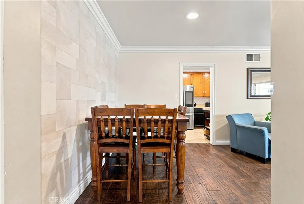 946 S Mccloud Anaheim, CA 92805
