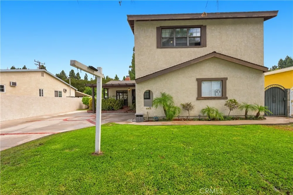 946 S Mccloud Anaheim, CA 92805