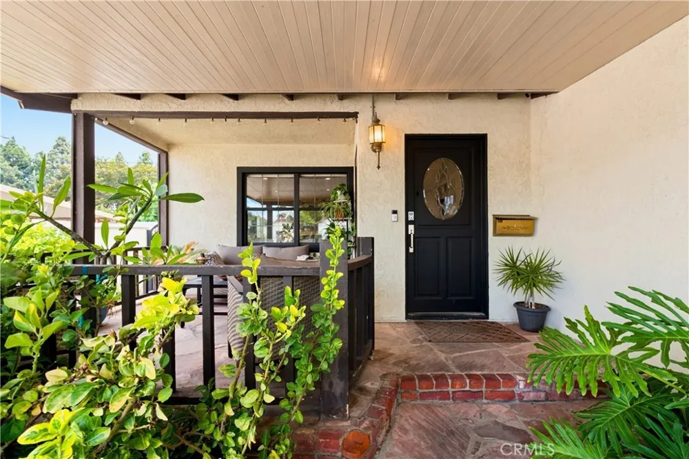 946 S Mccloud Anaheim, CA 92805