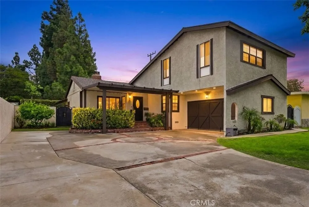946 S Mccloud Anaheim, CA 92805