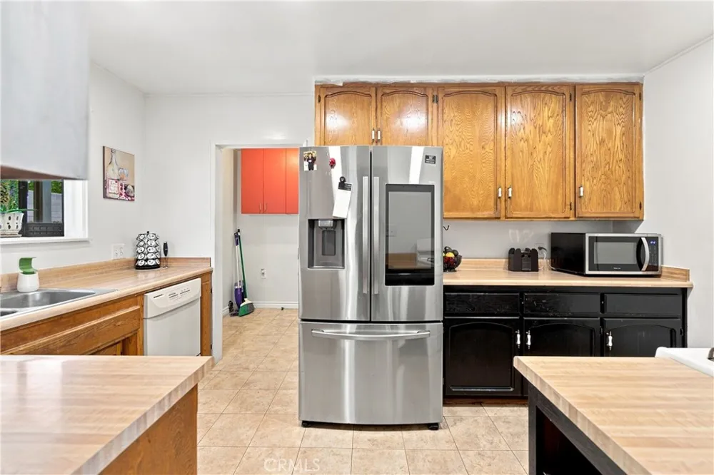 946 S Mccloud Anaheim, CA 92805